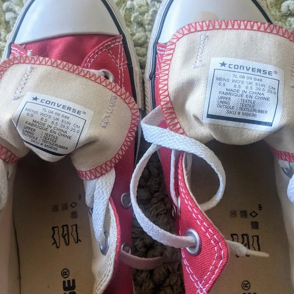 Converse ADULT Red Sneakers - Picture 5 of 6